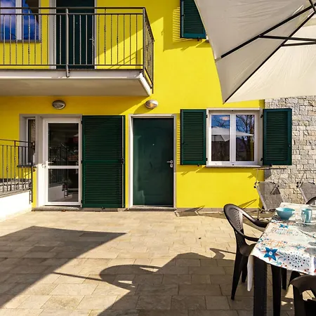 Raggio Di Sole A By Interhome Apartamento Consiglio di Rumo